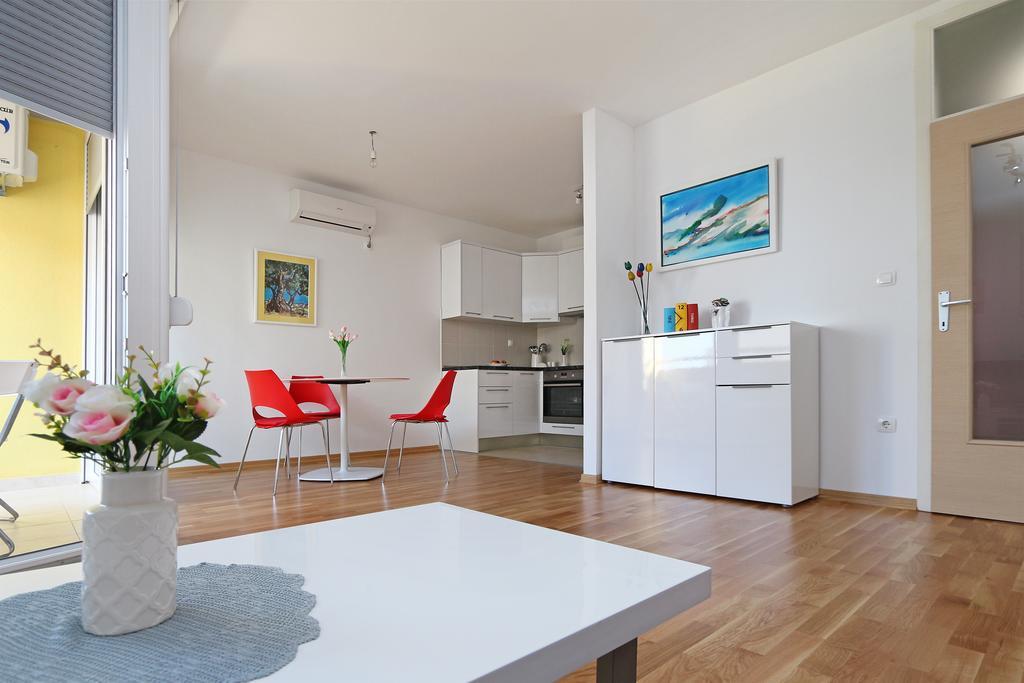 Antonijas Sunny Apartment 마카르스카 외부 사진