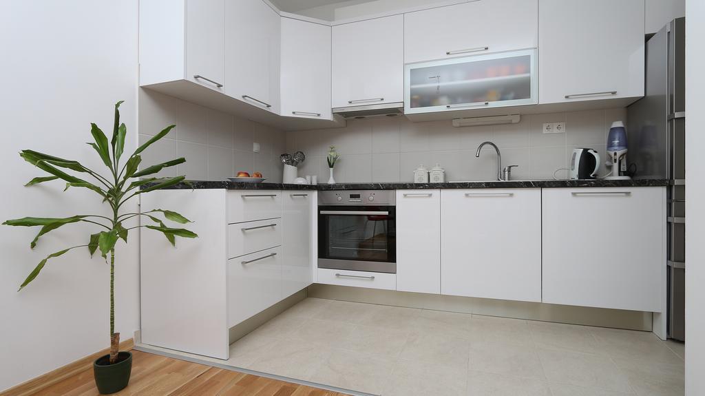 Antonijas Sunny Apartment 마카르스카 외부 사진